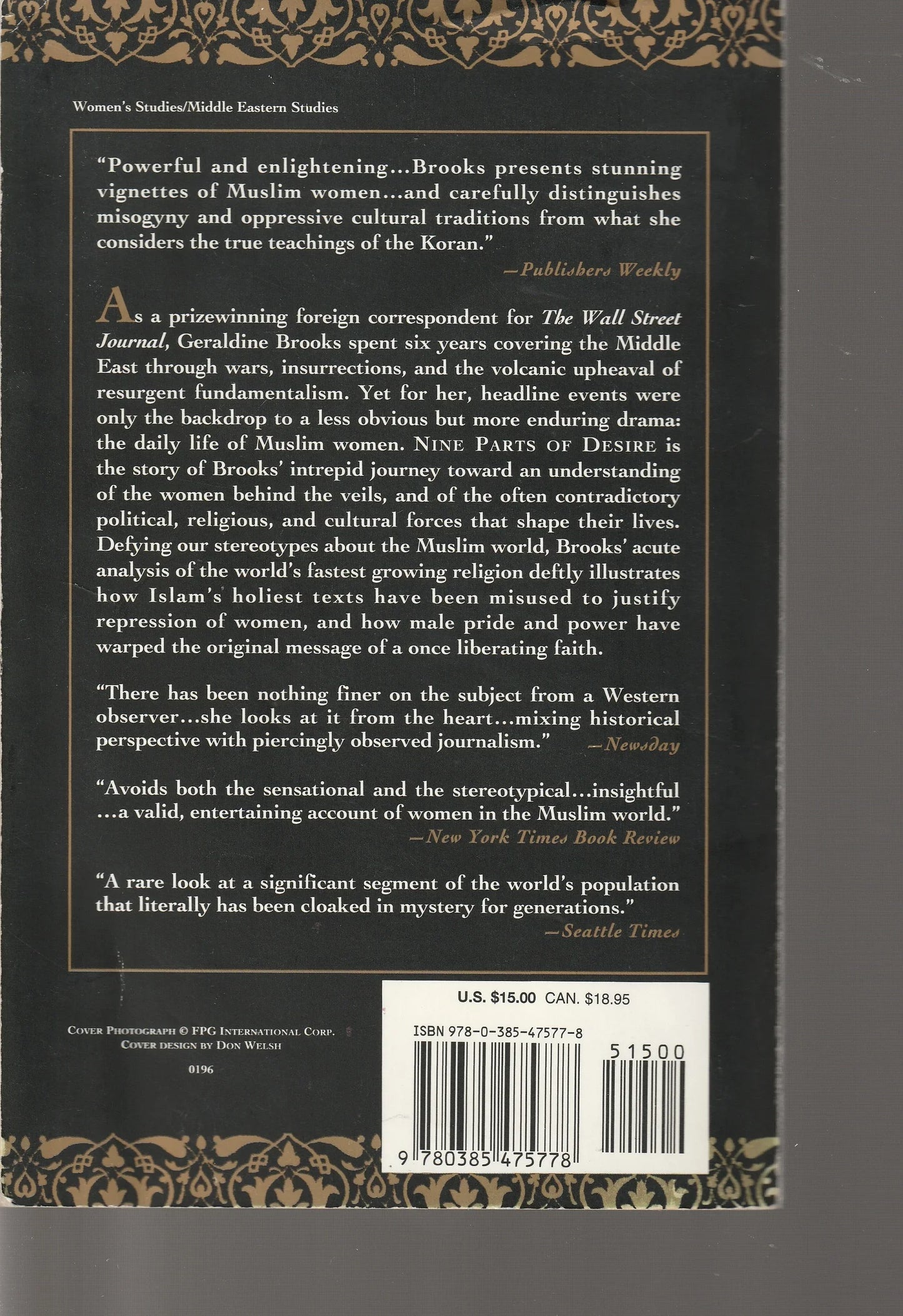 Nine Parts Of Desire: The Hidden World Of Islamic Women feminism History islam middle east Nonfiction paperback Politics Religion used womens Books