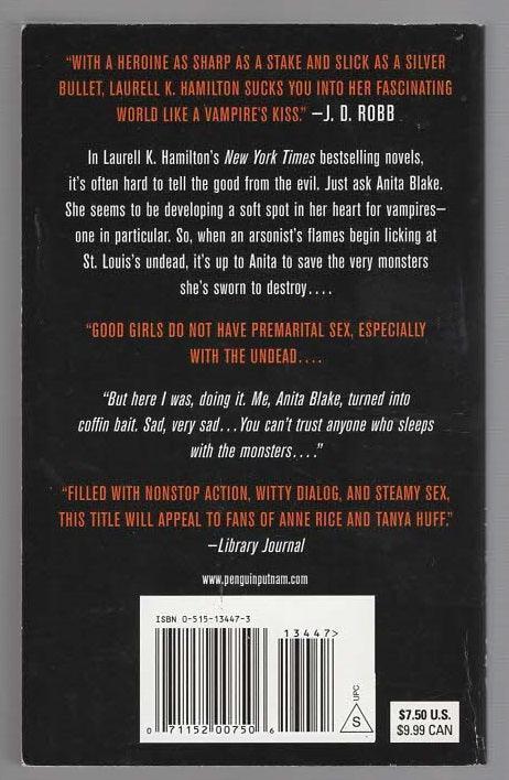 Burnt Offerings Action Adventure Paranormal Paranormal Romance Romance Urban Fantasy used Vampire Books