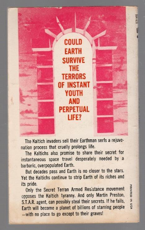 S.T.A.R. Flight Classic paperback science fiction used Vintage book