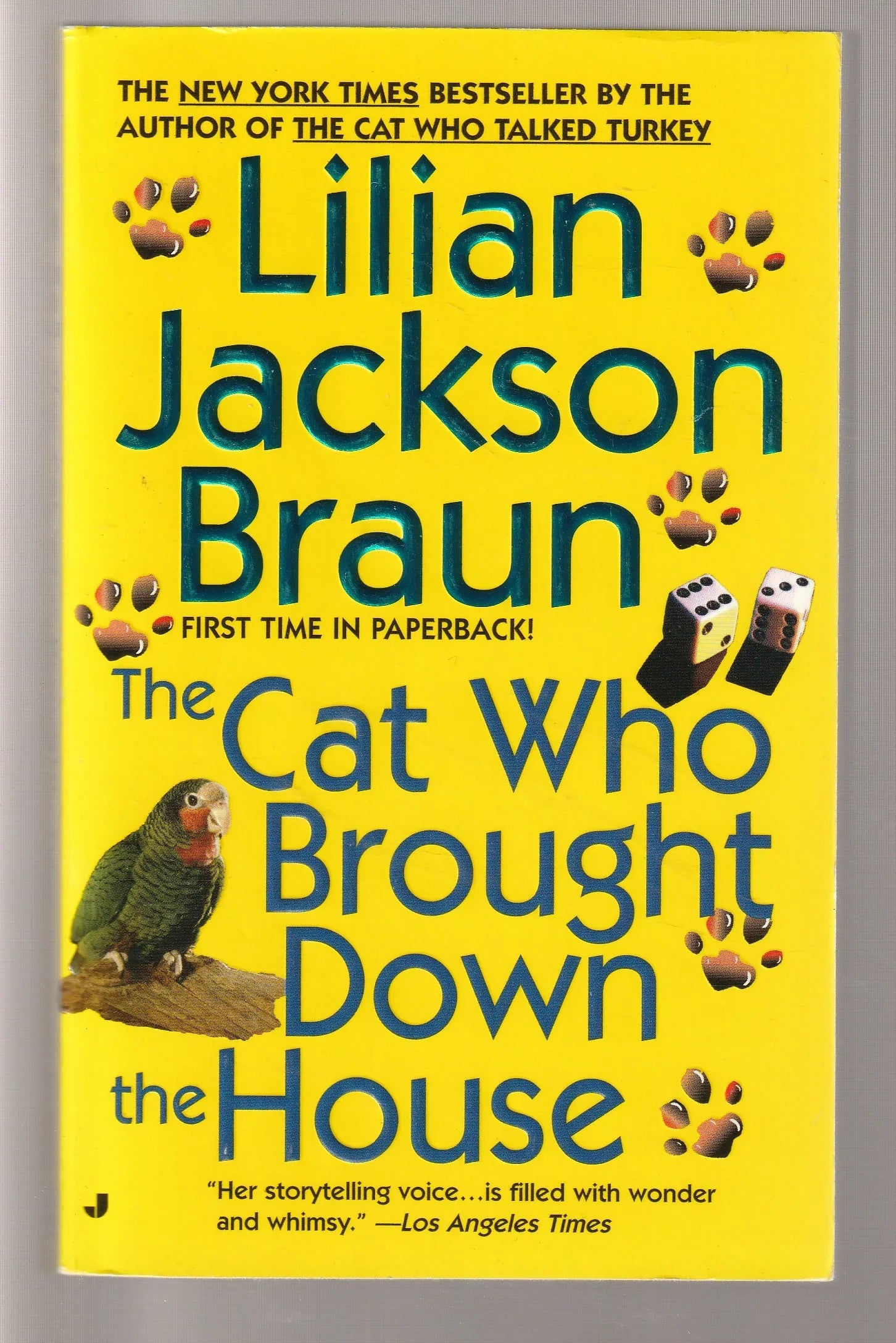The Cat Who Brought Down The House cat cat crime cat mystery Cozy Mystery crime Crime Fiction Crime Thriller Detective Detective Fiction murder mystery mystery mystery thriller paperback used Books